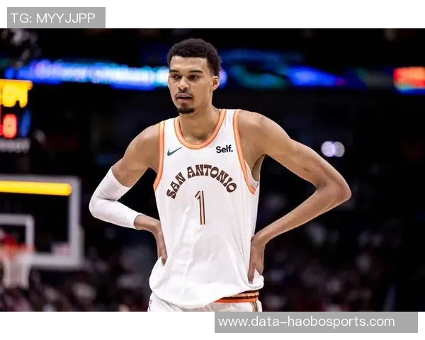 鹈鹕与灰熊实力对比分析谁能在NBA赛季中占据优势